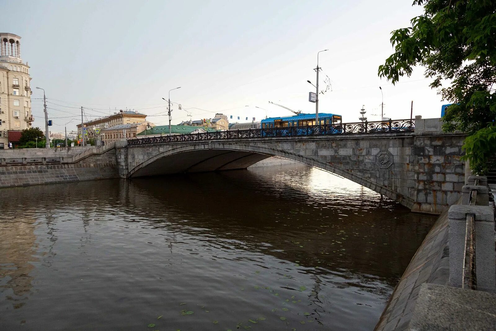 Каменный мост (Санкт-Петербург). Малый каменный мост. Малый каменный мост в Москве. Каменный мост 6 Вологда. Каменный мост улица
