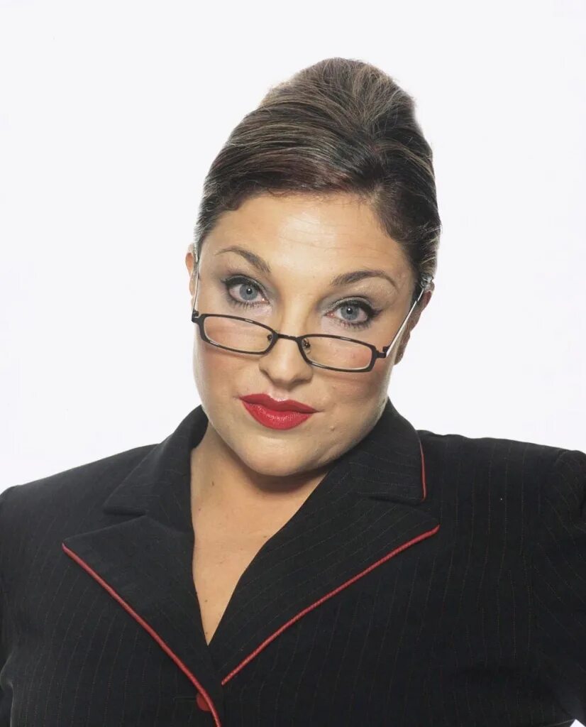 Няня джо фрост. Supernanny sylvie. Frost joe. Supernanny sylvie. Няня джо фрост.
