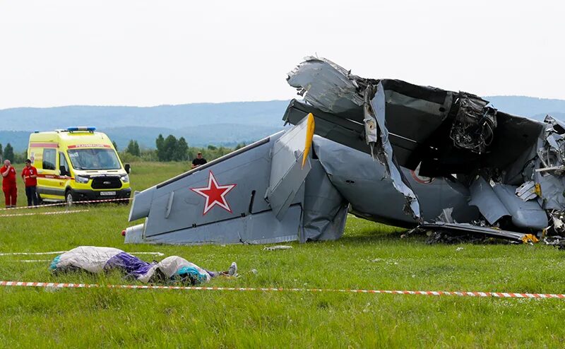 Авиакатастрофа falcon 10. Авиакатастрофа внуково 2014. Авиакатастрофа falcon 10. Авиакатастрофа falcon 10. Авиакатастрофа внуково 2014.