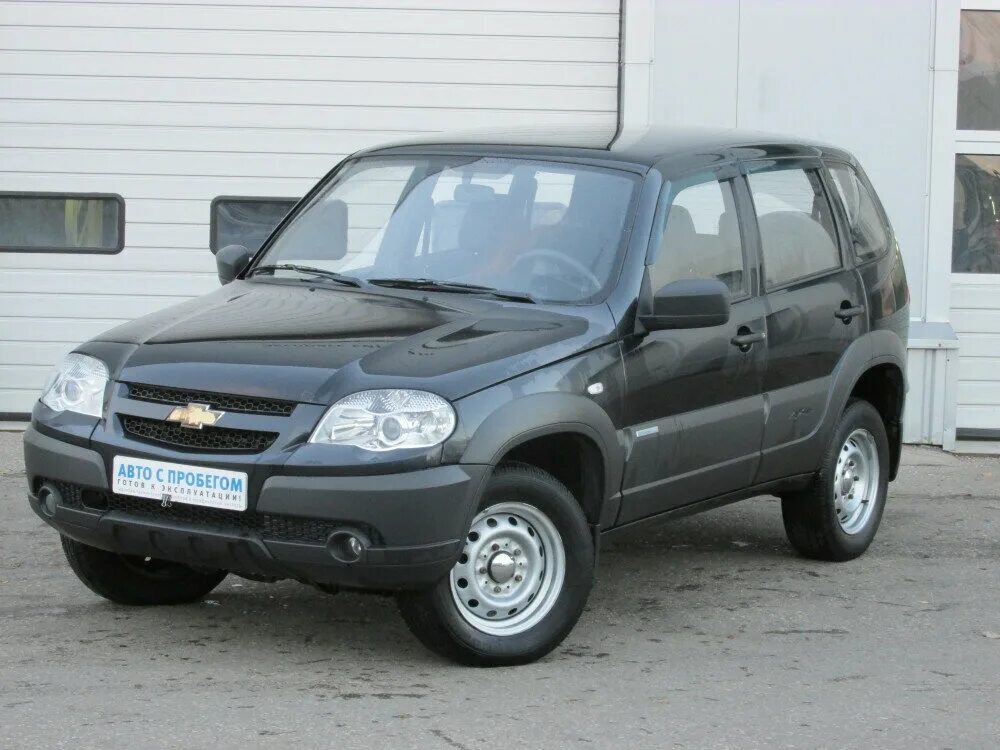 Купить шевроле б у в россии. Chevrolet Niva а004cа163. Нива Шевроле 2006. Шевроле Нива в бункере 2006 года. Нива Шевроле 140 л.с.