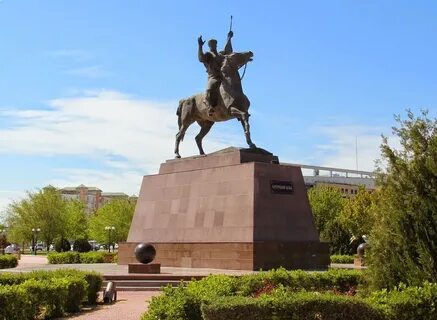 Анамның юбкасының астында порно онлайн көру