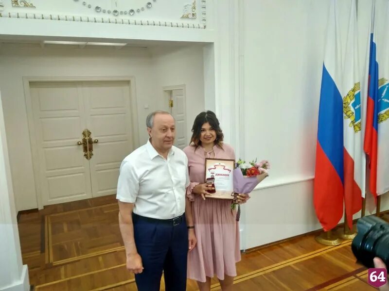 Губернатор вручил. Главный редактор. Главный редактор. Главный редактор. Главный редактор.