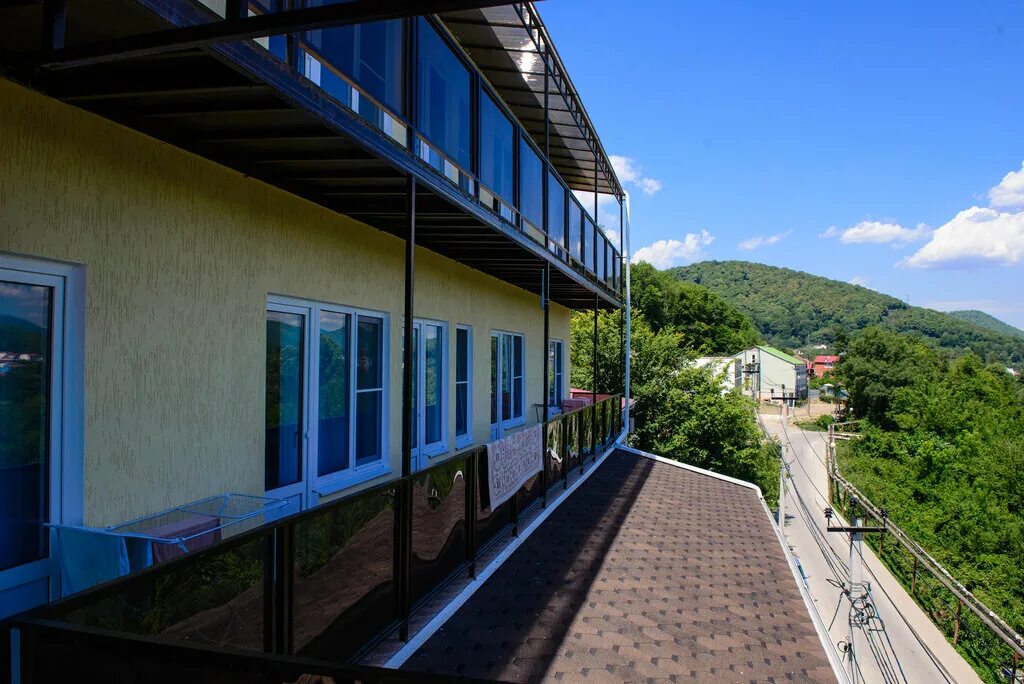 Город сад гостиница. Гарден Таун Новомихайловский. Garden Town Новомихайловский. Новомихайловский ул Парковая 23. Туапсе Новомихайловский гостевой дом.