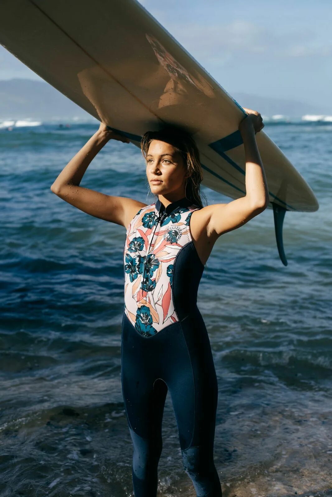Surfing wear