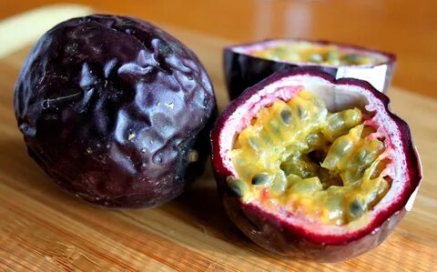 Маракуйя свежая