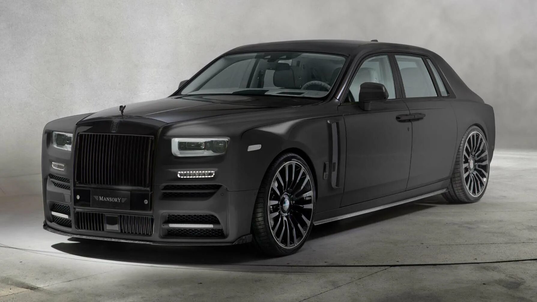 Роллс мансори. Rolls Royce Phantom 8 Mansory. Rolls Royce Phantom Mansory. Rolls Royce Phantom 2022 Mansory. Роллс Ройс Mansory 2020.