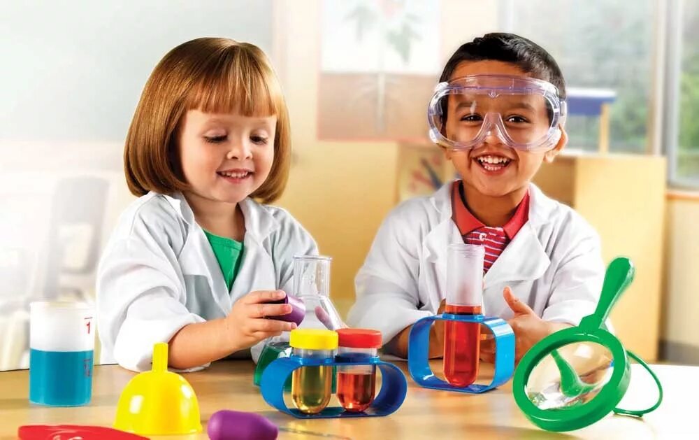 Эксперименты с детьми в детском саду. Эксперименты для детей. Дети исследователи. Эксперимент в детсаду. Экспериментирование для детей.