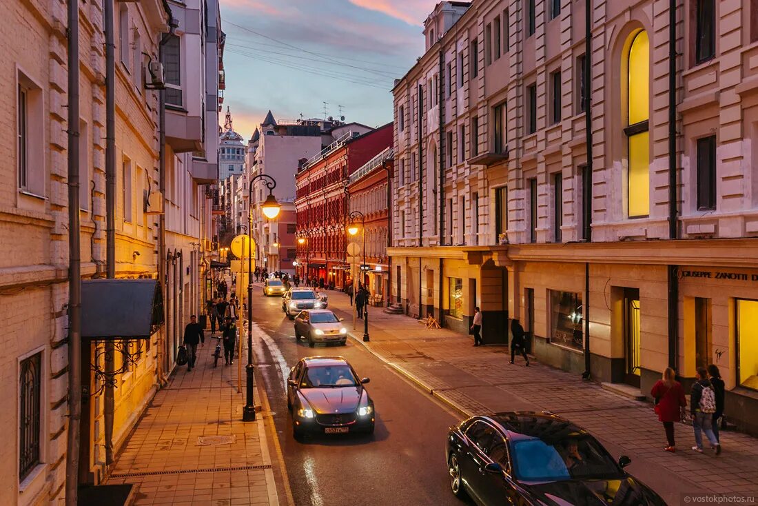 Улица. Центральные улицы Москвы. Улица города. Современная улица. Улочки Москвы.