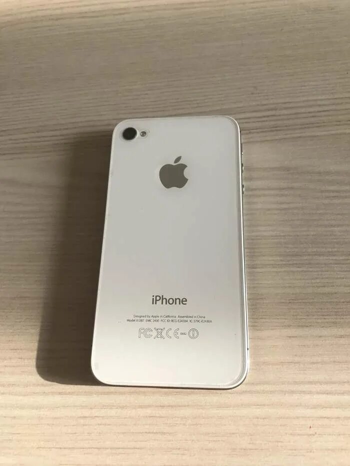 Iphone 4 стоит. Iphone 4s 32gb. айфон 4s 128 гб. iphone 4s 32. айфон 4s 32 гб.