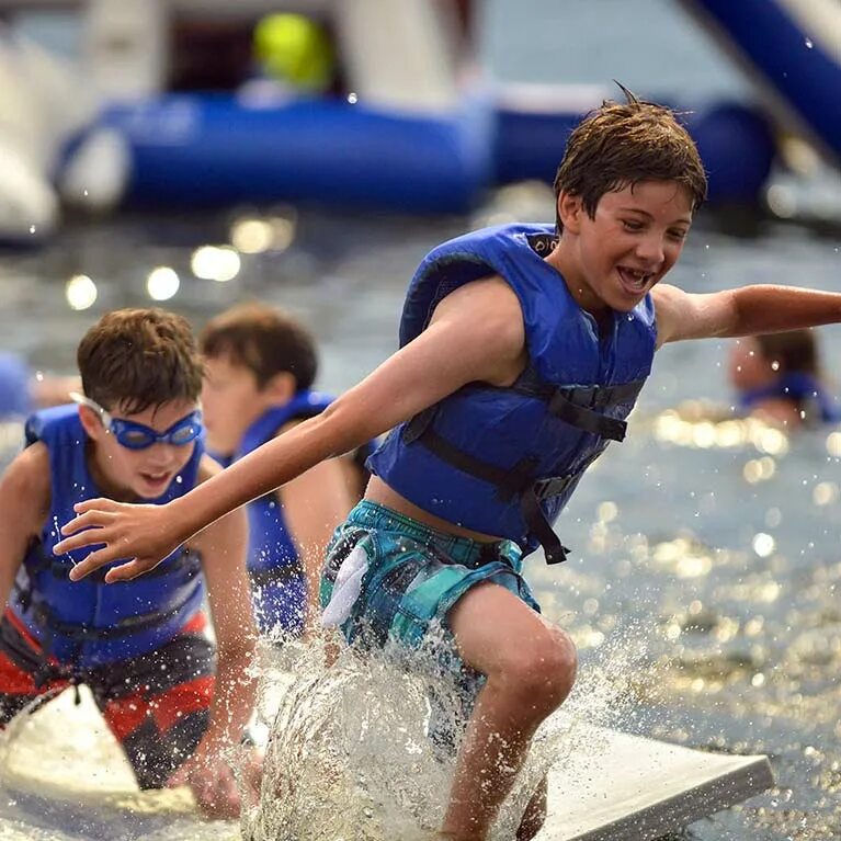 Camping boys. Мальчик Flickr. Boy Camping. Boys in Water Park. Tatralandia2 boys Camp.