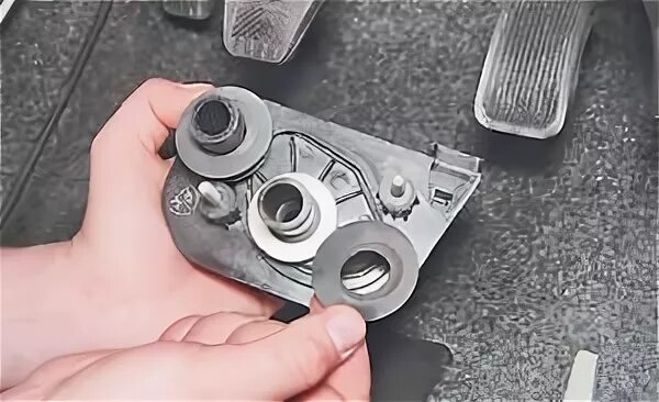 Heater tap - removal and installation (VAZ-2114 "Samara-2" 2004-2013 / Body / Ve