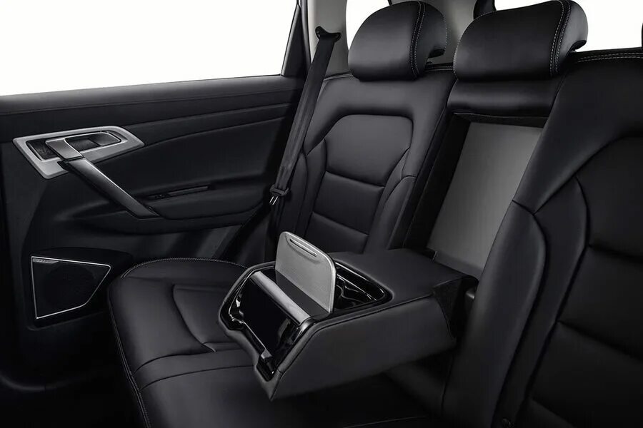 Geely atlas задний ряд. Джили атлас 2019. Geely atlas pro сабвуфер. Geely atlas pro салон. Вентиляция сидений geely atlas pro.