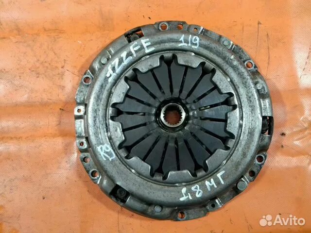 Kt370r aisin комплект сцепления. 8 механика pch. Диск сцепления тойота авенсис 1. Toyota hilux 3,0 сцепление. Сцепление тойота авенсис.