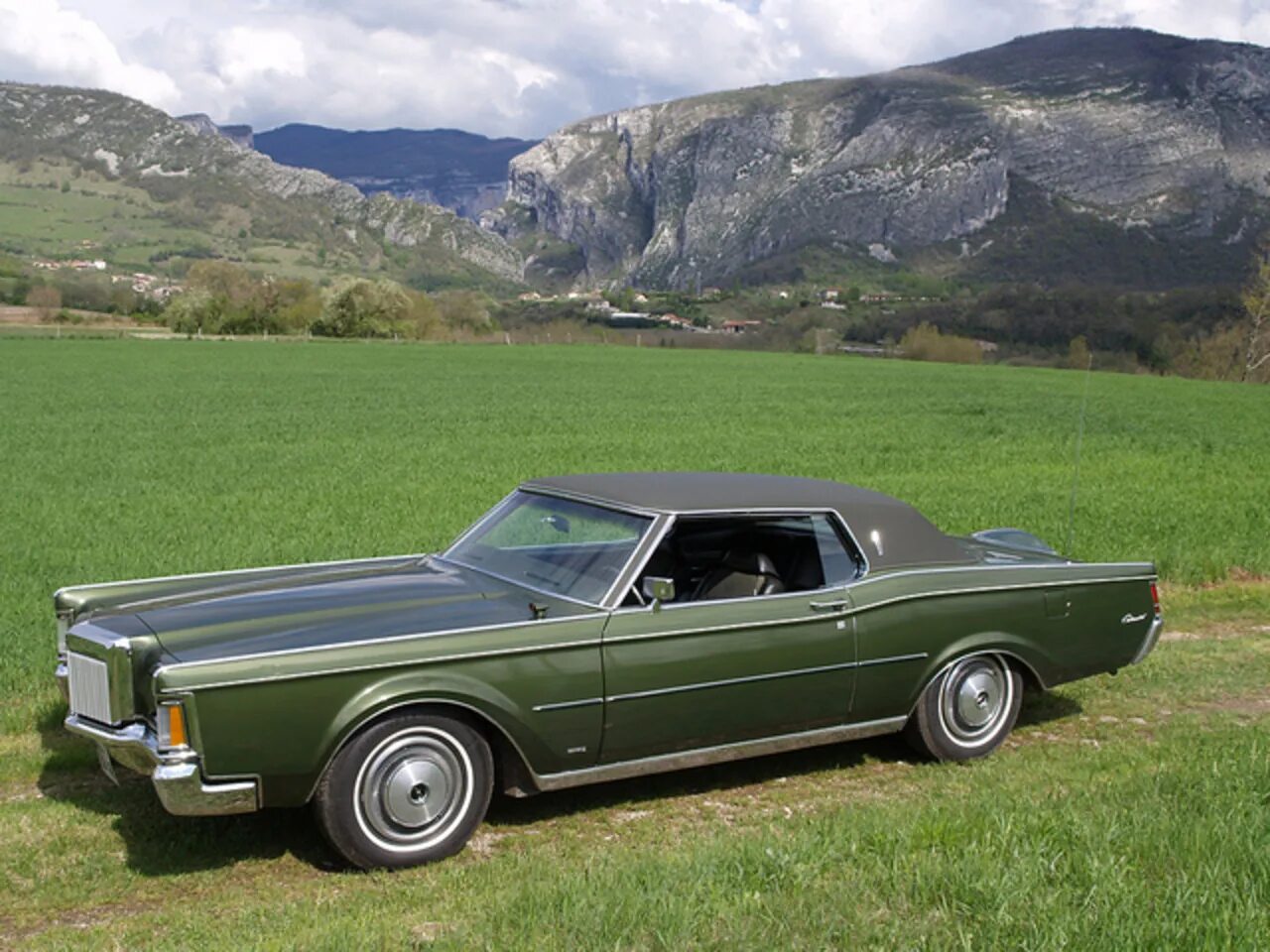 Mark 3 car. 1970 Lincoln Continental Mark III. Linkoln Continental Mark 3. Линкольн Континенталь 1970. 1970 Continental Mark 3.