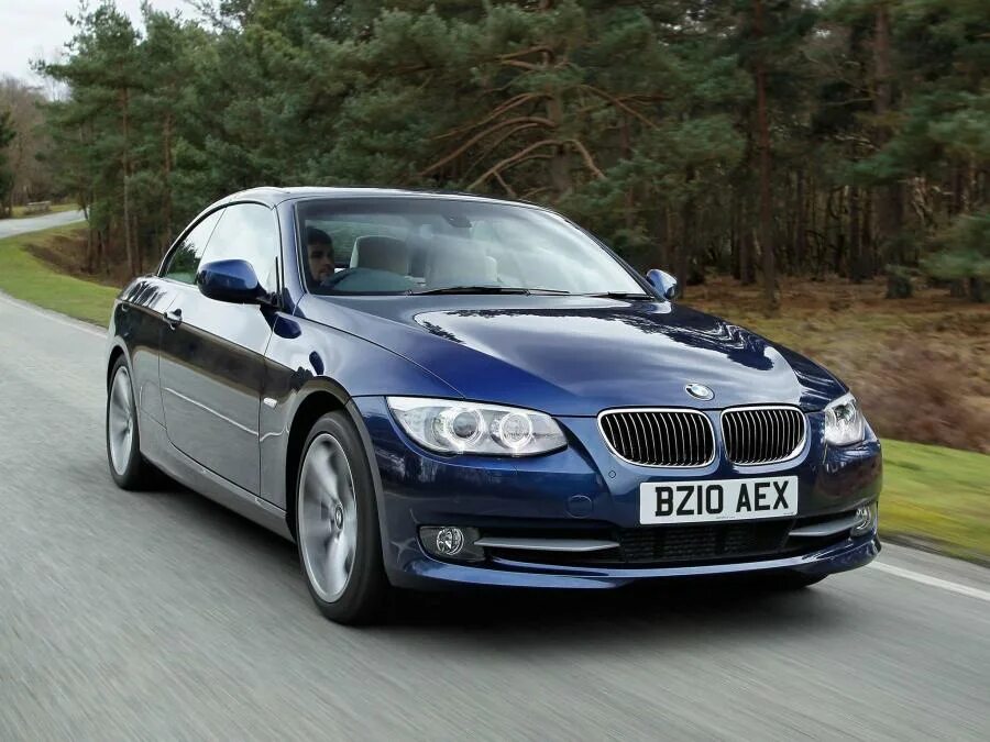 Купить б/у BMW 3 серии V (E90/E91/E92/E93) Рестайлинг 320i 2.0 AT (156 л.с.) бен