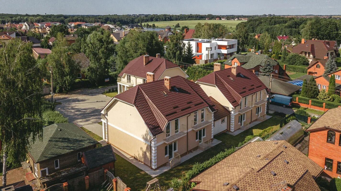 Купить дом в гурьевске калининградской. Санта Барбара Калининград. Поселок Санта Барбара Самара. Санта Барбара коттеджный поселок. Поселок Санта Барбара Гурьевск.