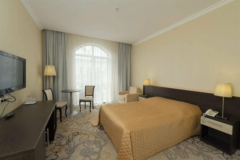 Гостиница хаял казань. Казань отель хаял 4*. Университетская 16 казань отель. Гостиница hayal казань. Университетская 16 казань отель.