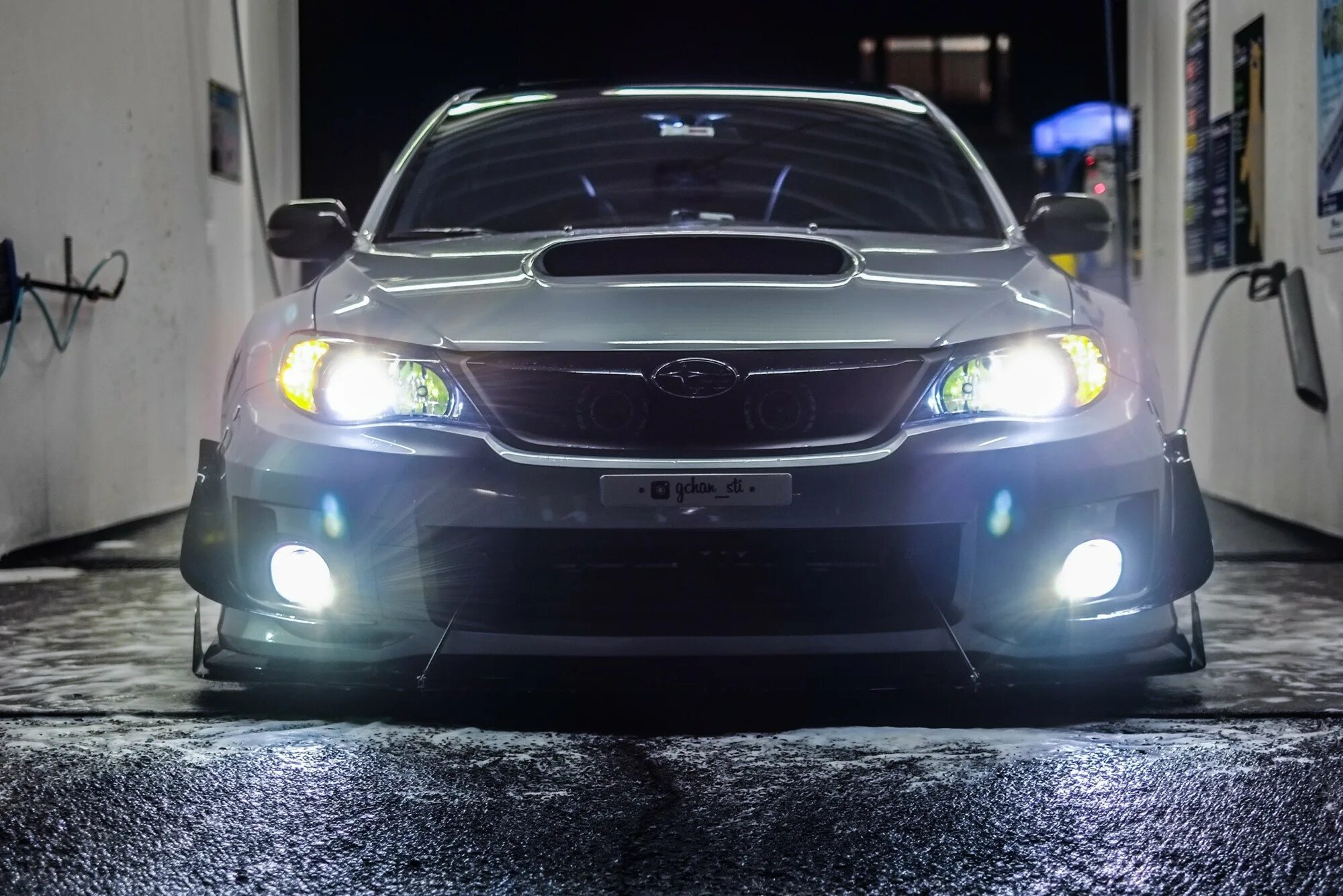 Фары во время движения. Subaru WRX STI led Light. Subaru Impreza led Headlight. Gr WRX/STI Subaru Morimoto XB led.. Фара led Subaru Impreza.