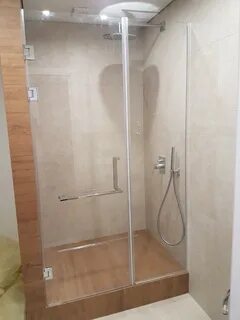 Установка душевых дверей