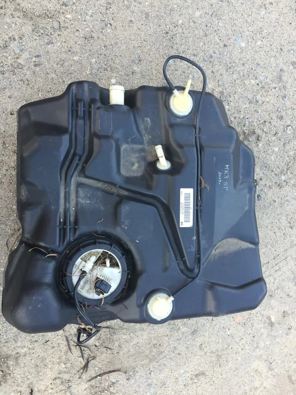 Топливный бак форд фокус 1. Бак фф2. Топливный бак форд фокус 2. 8 дизель. Бак фф2.