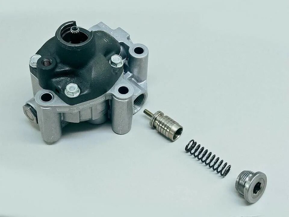 Клапан масляного фильтра opel astra h 1. Клапан мосленого стакана бмв е 39. Клапан масляного стакана м54. Масляный клапан. Обратный клапан масляного фильтра е46.