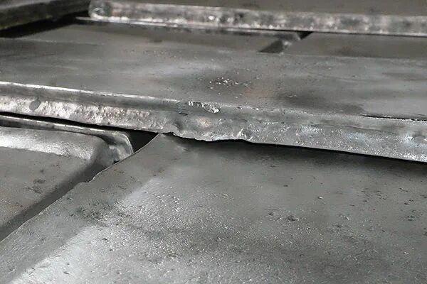 Скрип телега пассат б7. Скрип. Железный скрип. Металлический скрежет. Скрежет металла.