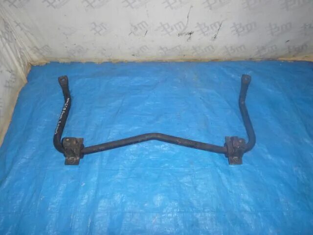 Каталожный номер троса акпп isuzu bighorn ubs69gw 4jg2. Ubs69gw. Задний стабилизатор исузу. Стабилизатор задний исузу бигхорн ubs69. Стабилизатор исузу эльф задняя 2004.