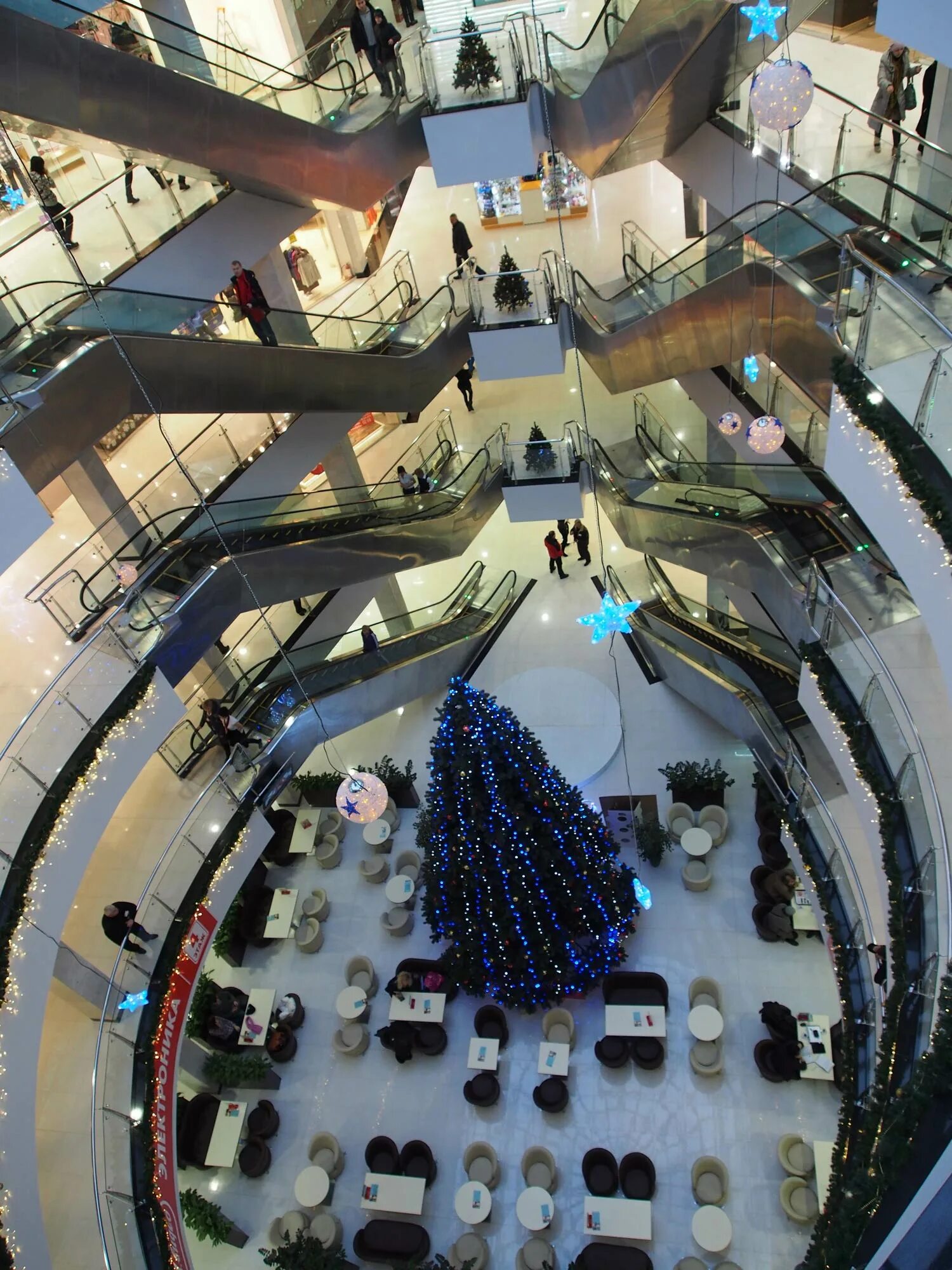 Трц гостиный двор тула. Трц гостиный двор. Трц гостиный двор. Тц гостиный двор тула внутри. Тула гостиный двор 3 этаж.