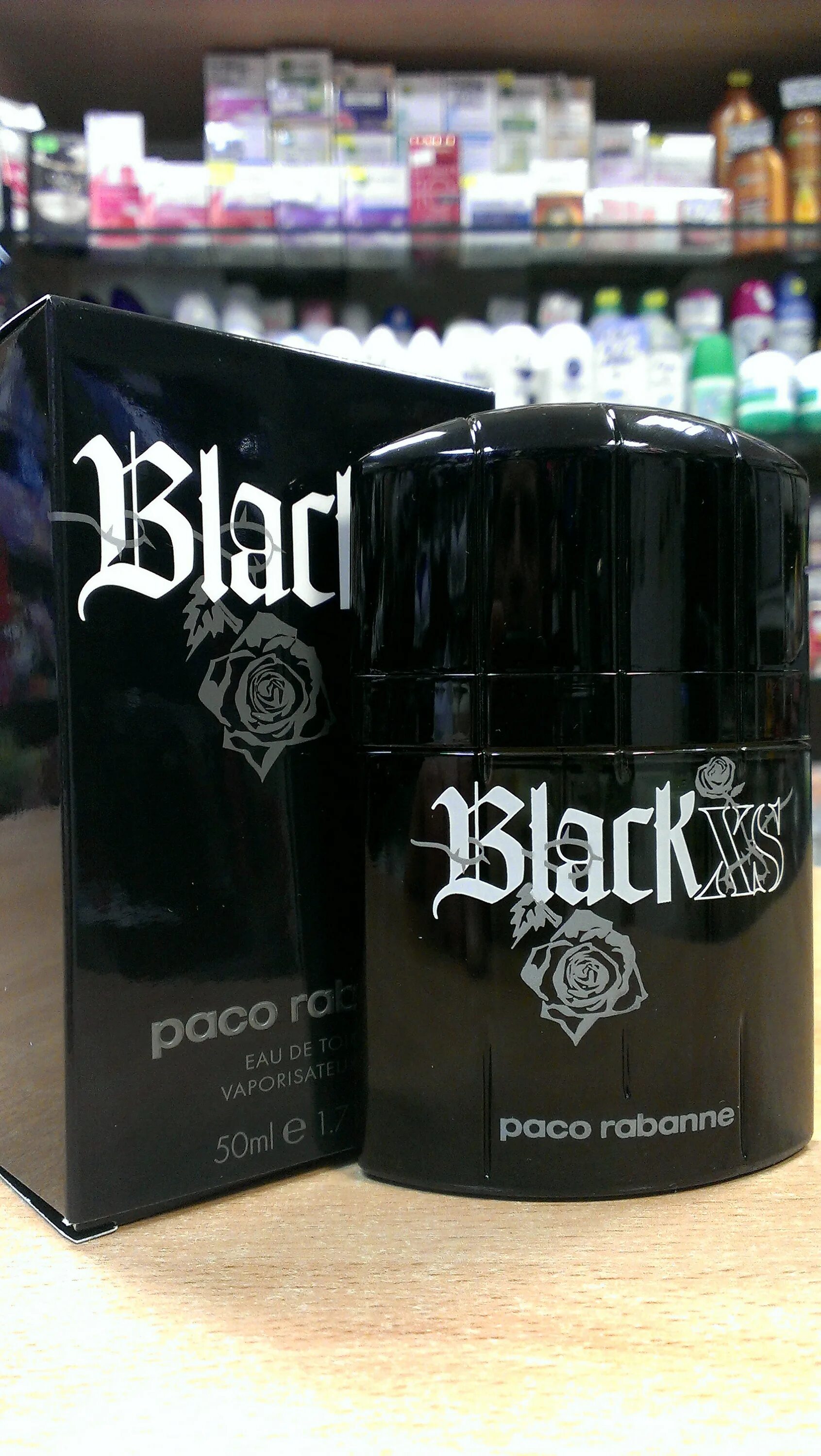 Пако рабан блэк мужские. Paco Rabanne Black XS. Пако Рабан духи мужские Блэк XS. Paco Rabanne Black XS мужской. Paco Rabanne Black XS 2015.