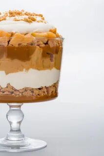 Десерт с карамелью
