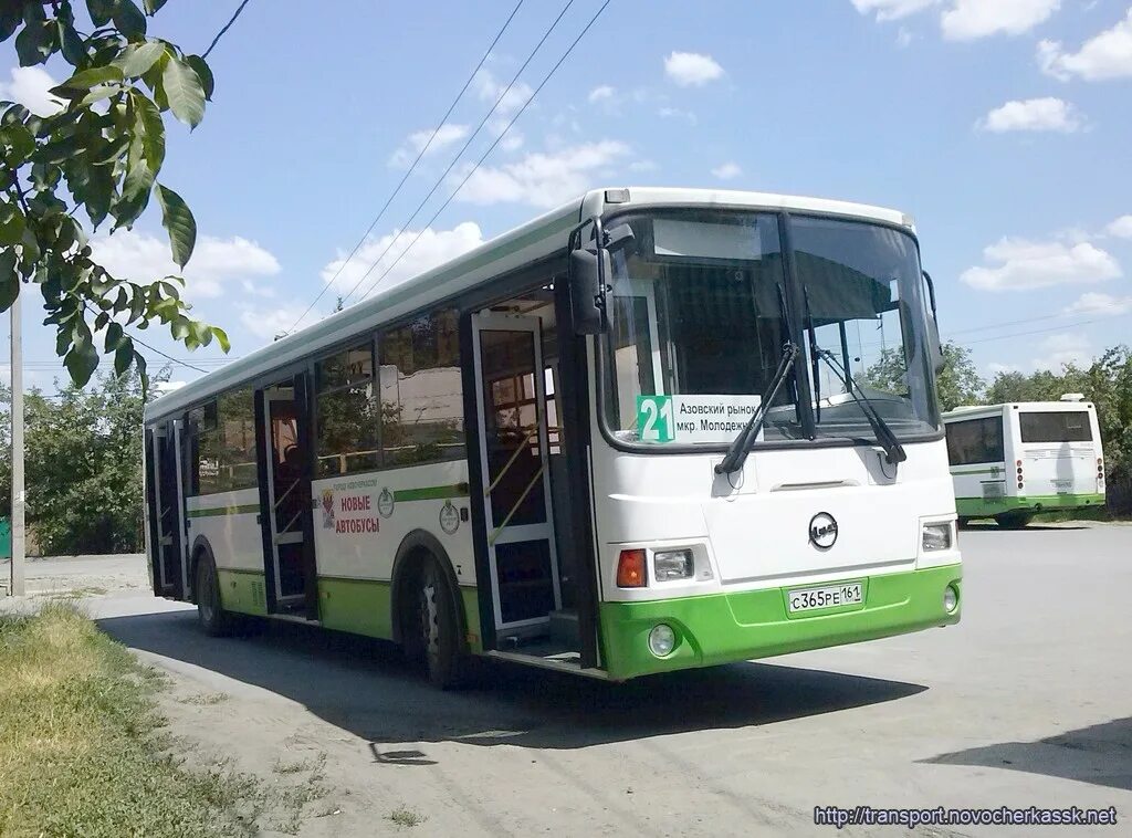 Остановки 67 автобуса ростов. ЛИАЗ-5256.67. ЛИАЗ 5256.53. Новочеркасск автобусы ЛИАЗ. Автобусы ЛИАЗ 5256 В Новочеркасске.