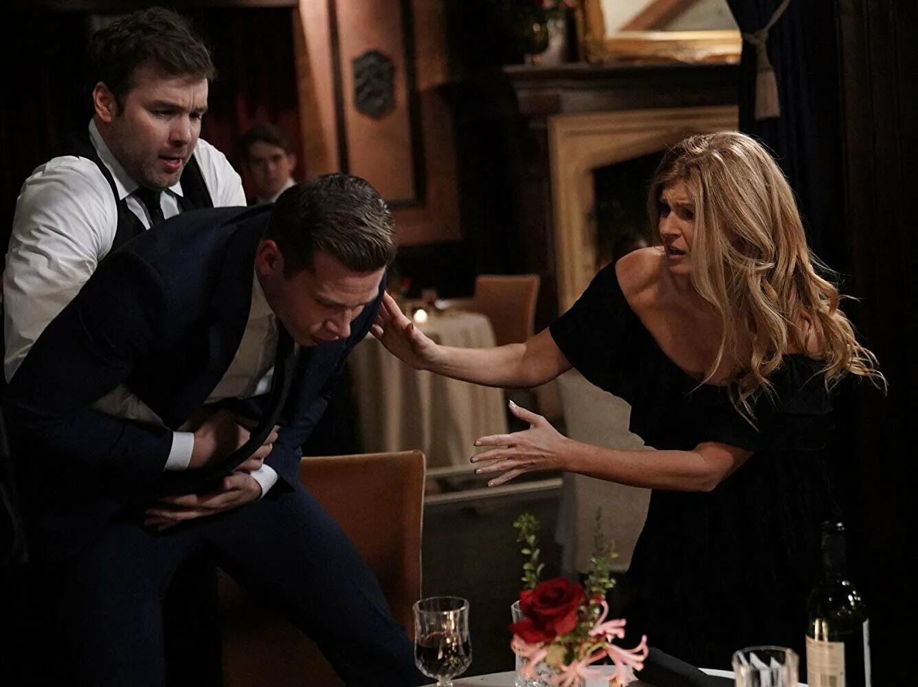 Конни бриттон 911 служба спасения. Сериал 911 эбби. Эбби из 911. Конни бриттон и оливер старк. 911 служба спасения лос анджелес сериал.