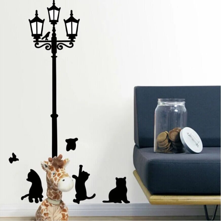 Кошки для декора стен. Стена для кошек. Декоративные наклейки на стену фонарь. Наклейки на стену кошки. Купить кошку на стене