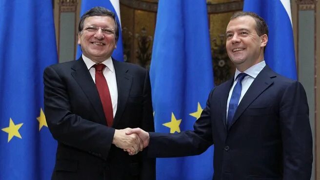 и сотрудничестве между европейским союзом. взаимоотношения россии и ес. россия и европейский союз. подписание соглашения о партнерстве и сотрудничестве. и сотрудничестве между европейским союзом.