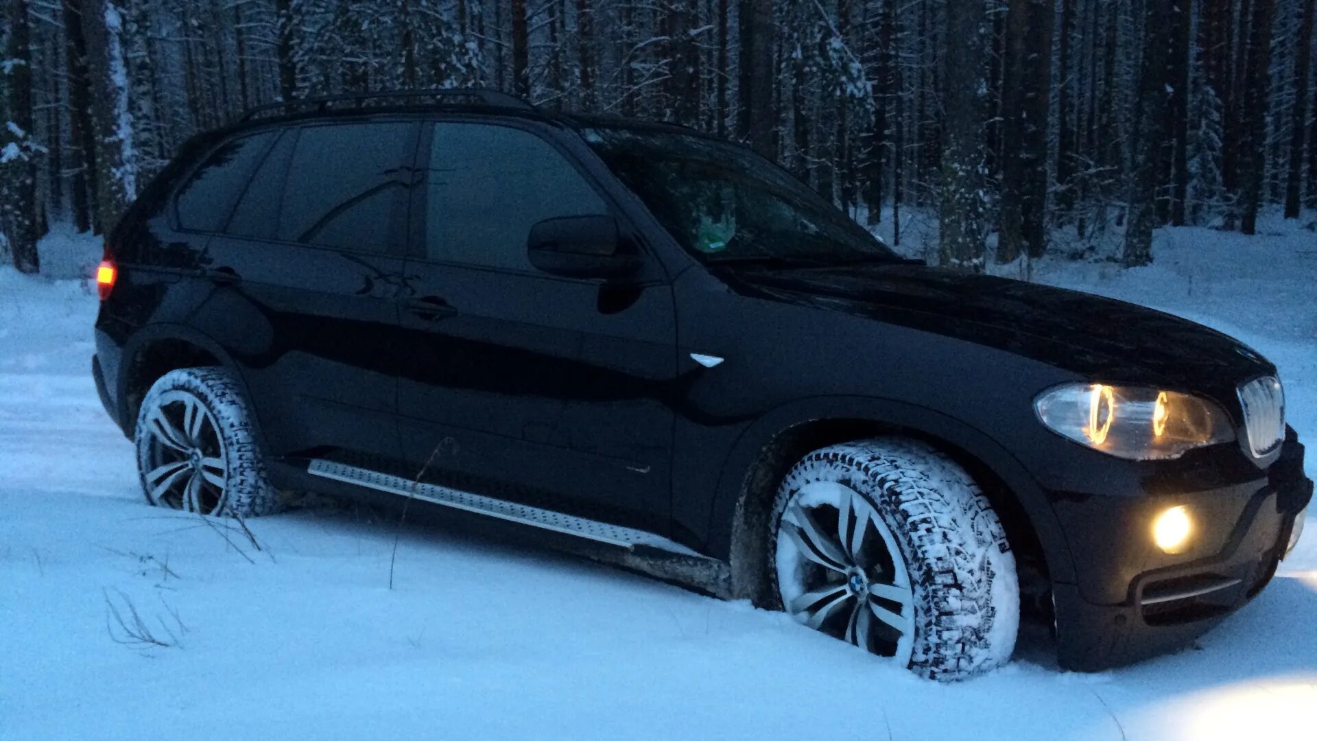 5 в 30 зимой. Бмв х5 зима. бмв х5 зимой. bmw x5 e70 зимой. бмв х5 черный зимой.