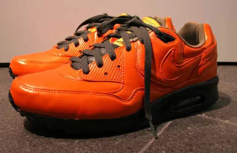 Nike dunk x porsche 58. Nike sb dunk low gulf. Nike dunk 58 porsche. Nike porsche. Nike sb dunk low club 58 gulf.