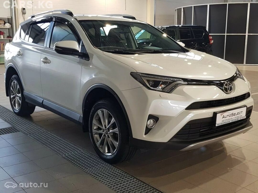 Тойота рав 4 4 поколение отзывы. Toyota rav4 4 поколение. Toyota rav4 4 поколение Рестайлинг. Тойота рав4 4 поколения 2015 год. Тойота рав 4 4 поколения Рестайлинг.