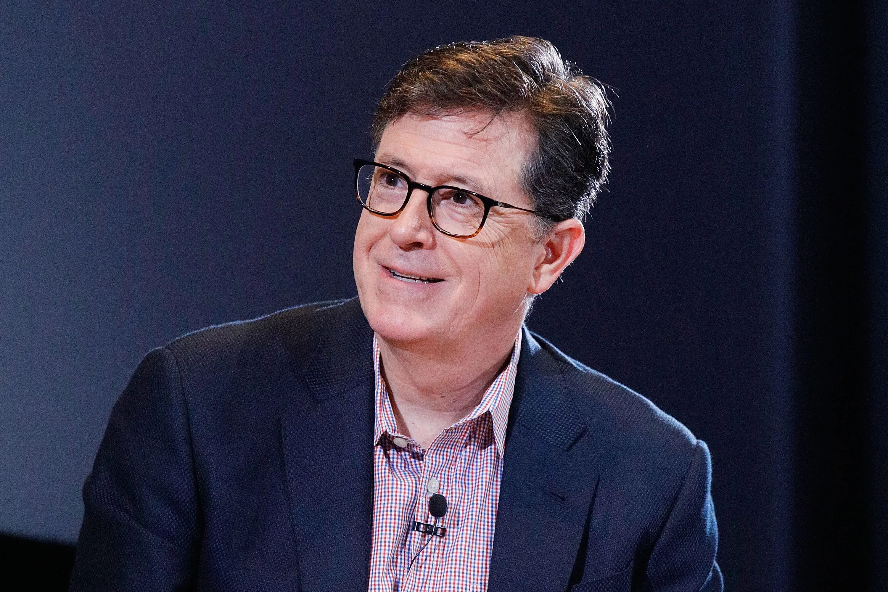 Stephen colbert. Шоу стивена кольбера. colbert.