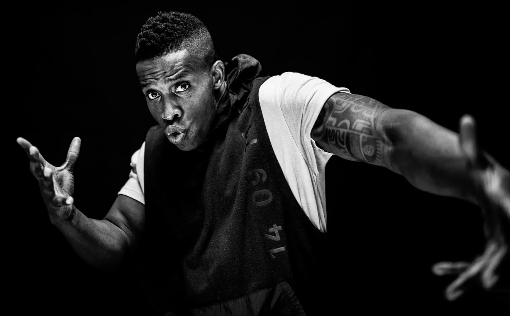 Годфри гао с бородой. Годфри первый повелитель элдена. Годфри гао. Годфри первый повелитель элдена. Годфри кэмбридж.