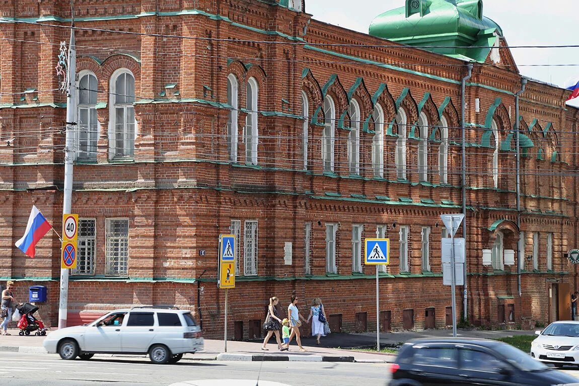 Красная площадь москва спасская башня. Стих про кремль. Спасская башня кремля. Набатная башня московского кремля. Что такое красная площадь что такое кремль московский кремль.