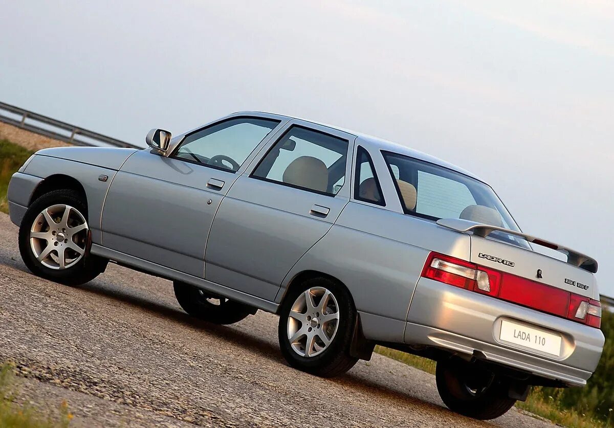 Ваз 2110. Ваз 2110 серебристая тонированная. 3d модель ваз 2110. Ваз 2110 4k. Ваз 2110 -70.