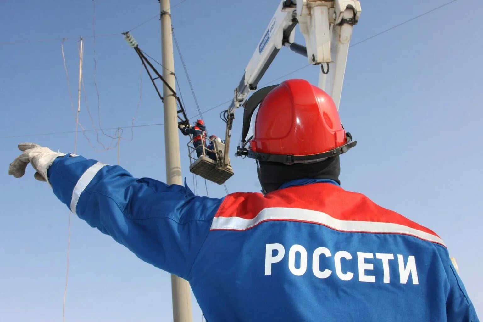 Россети энергетика. Пао россети кубань тимашевские электрические сети. Россети северный кавказ пао. Россети энергетик. Электромонтер россети.