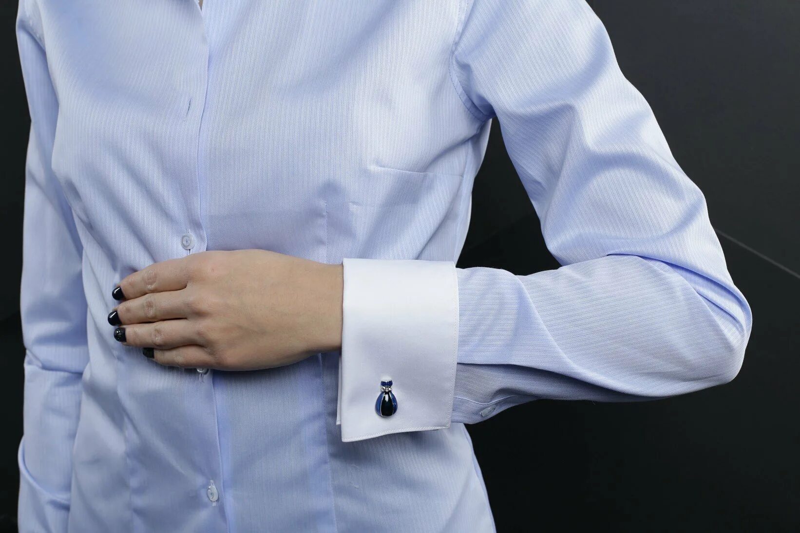 Мужская рубашка tunica benefit. Женская рубашка манжет под запонку tunica benefit. Манжет рубашки. Рубашка под запонки. Женская рубашка под запонки.