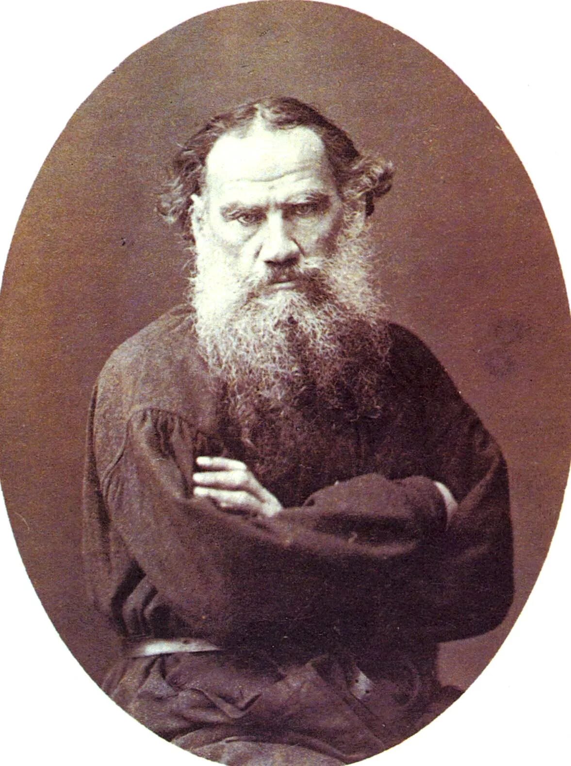 Л м толстой. Лев толстой. Лев толстой 1870-е годы. Портрет Льва Толстого в молодости. Лев Николаевич толстой 19 века.