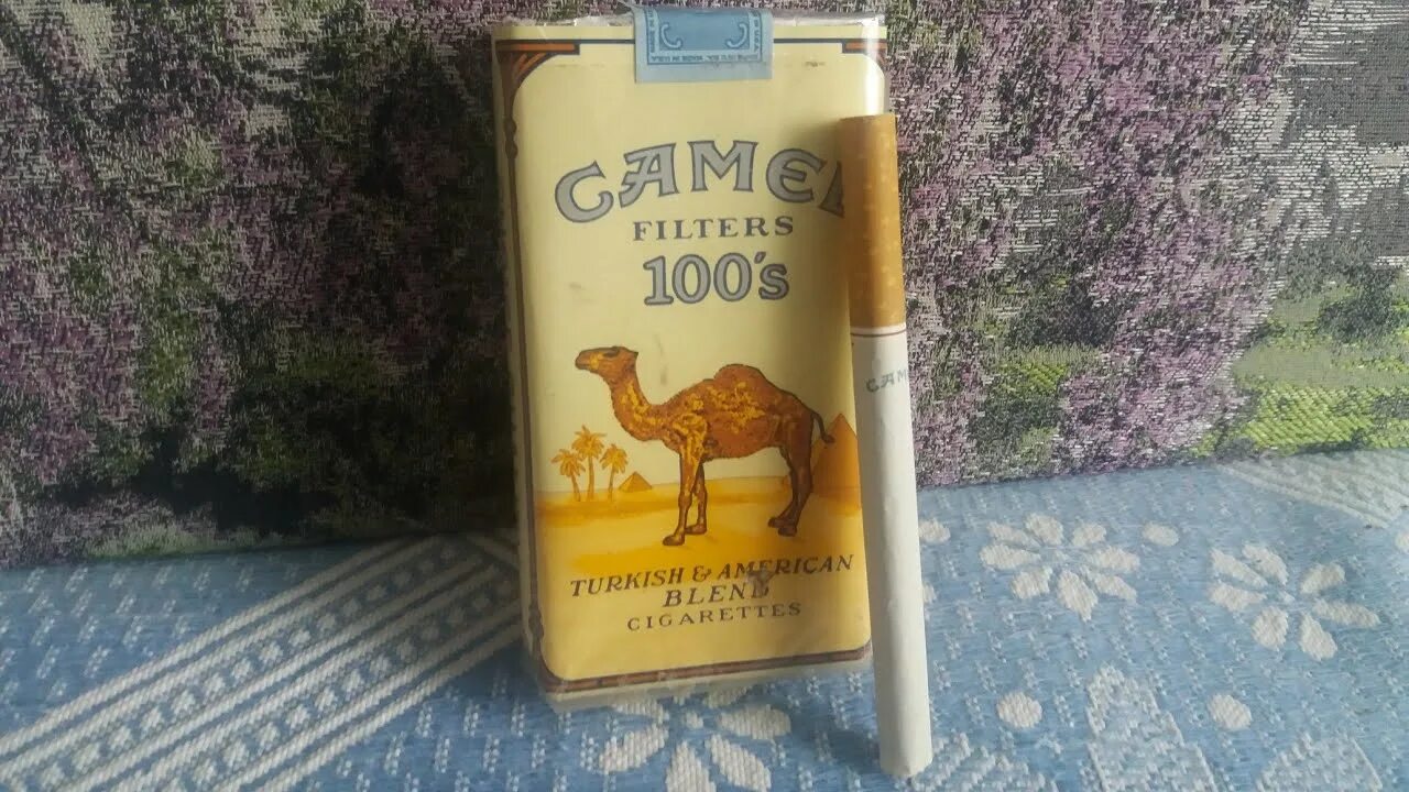 Camel compact 100 фильтр. Сигареты camel 100s. сигареты кэмел 90-х. camel 100 сигареты. пачка кэмел 90.