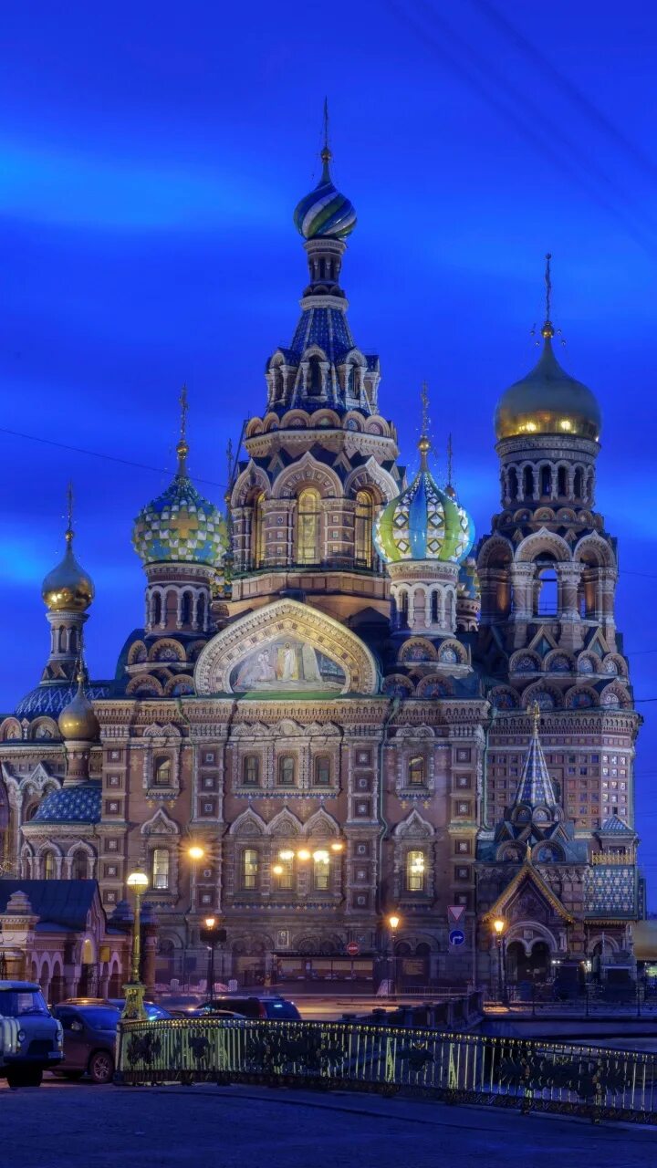 Photo of a church with golden domes in Wiesbaden, Germany free image download