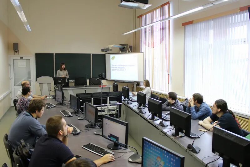 Депутаты владимира фото. Реабилитация инвалидов ояш. Работа сыктывкар сегодня. Сыктывкарский лесной институт плешев. Плешев дмитрий александрович.