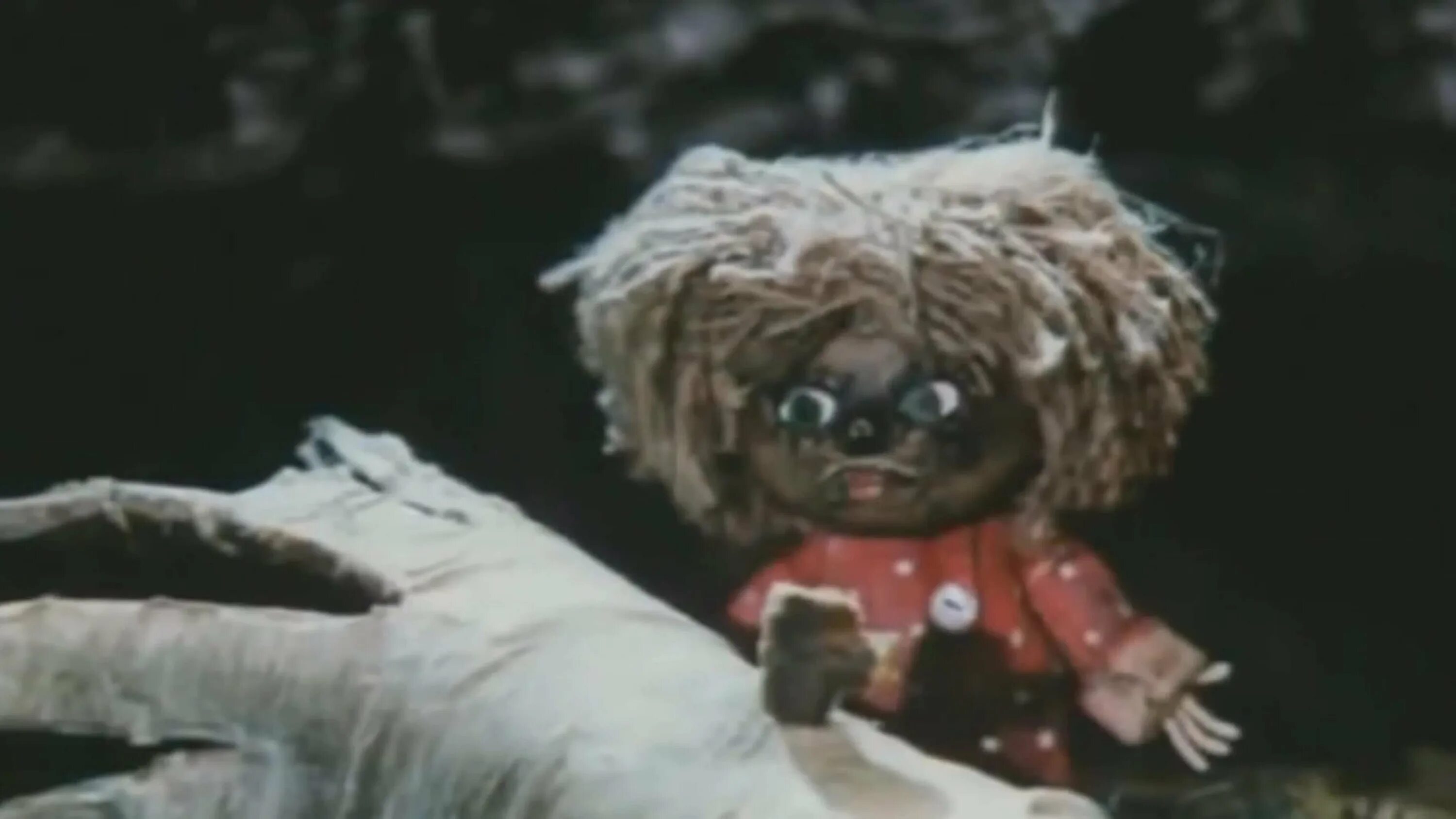 Приключения домовёнка кузи. Приключения домовенка кузи и нафани. Приключения домовенка кузи и нафани. Домовенок кузя в кинотеатре. Домовенок кузя водяной.