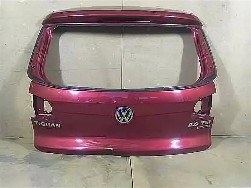 Vag крышка багажника. Фольксваген тигуан 2012 крышка багажника. Крышка багажника фольксваген туран. Крышка багажника на фольксваген гольф плюс. Крышка багажника туран 2012.