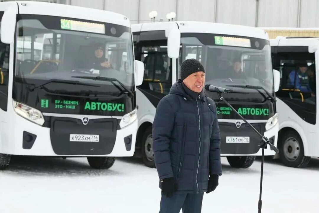 Транспорт нижнекамск автобус. Нижнекамские автобусы. Автобус татар информ. Автобусы Нижнекамск. Новые автобусы в Нижнекамске.